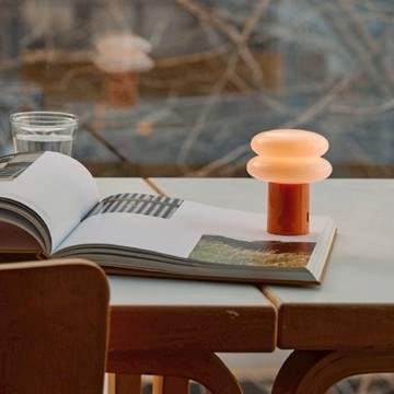 韓國 ILKW. SNOWMAN 攜帶式迷你燈 橙橘