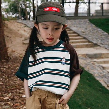 Y B S - 純棉圓領短袖上衣-撞色拼袖條紋-米x綠