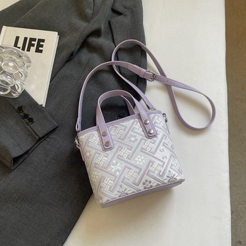 Bag House👜 非遺壯錦包包女2025爆款斜挎水桶國風女包手提百搭小衆手提單肩包