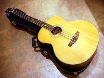 STAGG 紅松木單板 JUMBO 琴身木貝斯/木 Bass 民謠貝斯【唐尼樂器】