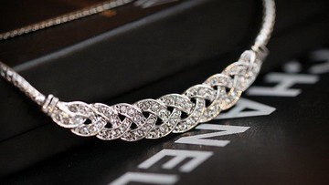 【JP.美日韓】歐美明星款8字麻花閃鑽禮服鎖骨鏈 高檔短項鏈 奧地利水晶毛衣鏈