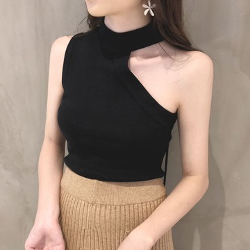網紅同款chic掛脖露肩小心機上衣黑色針織吊帶背心修身外穿打底衫1入