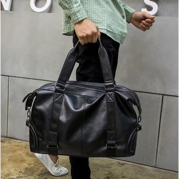 潮牌真皮旅行包男士手提包商務單肩斜跨包大容量旅行健身包行李袋