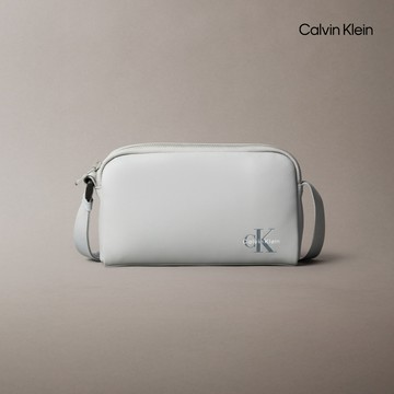 【Calvin Klein】 CK Monologo 相機包_灰色
