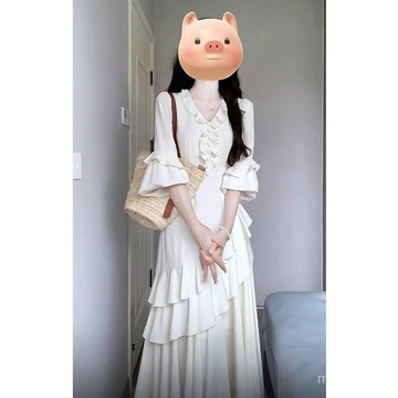 2024早秋新款女裝洋氣減齡白色收腰荷葉邊長裙韓係法式絶美連衣裙