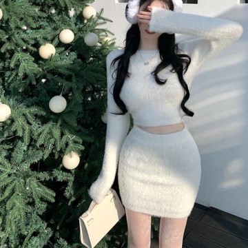 純欲性感馬海毛絨絨高腰針織半身裙女秋季修身顯瘦包臀短裙子套裝