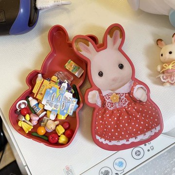 森家族森林家族植絨過家家女孩擺件玩具聯名款巧克力兔收納盒