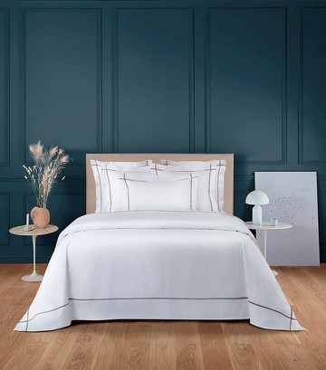 Yves Delorme Athena Iris Super King Flat Sheet