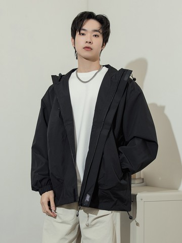 簡約繡字風衣薄外套