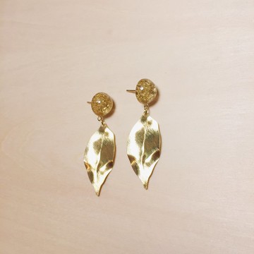 復古金箔仿真黃銅葉片耳環
