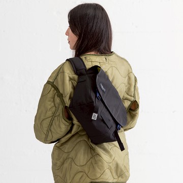 TIMBUK2 - FLIGHT CLASSIC MESSENGER 輕量郵差包 黑色 XS