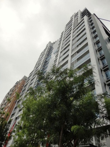 ★農十六氣派商用辦公~市政總裁★平面車位｜高雄市鼓山區明誠三路
