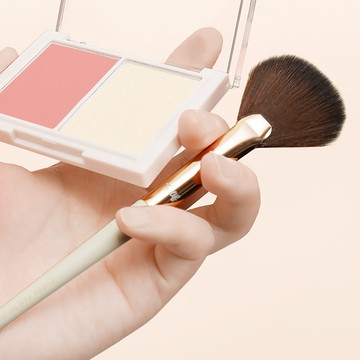 TOOLIF 005 Cheek Fan Brush