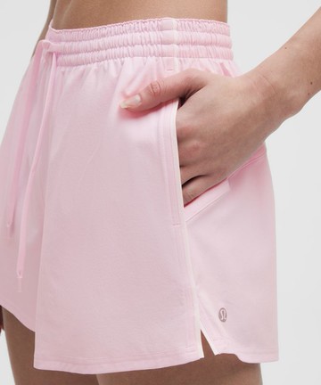 Court Rival High-Rise Shorts 3" Size 2