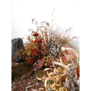 秋冬仿真花藝造景仿真花復古花卉造景裝飾庭院石頭景觀櫥窗花擺件