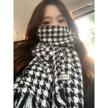 千鳥格仿羊絨圍巾女2023新款韓系ins風保暖百搭學生圍脖披肩兩用