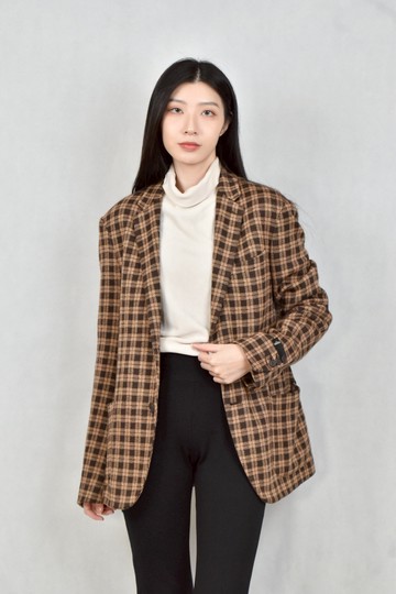 (M) fendi棕色格紋外套