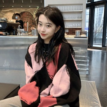 La Belleza網美大菱格配色落肩寬鬆針織毛衣