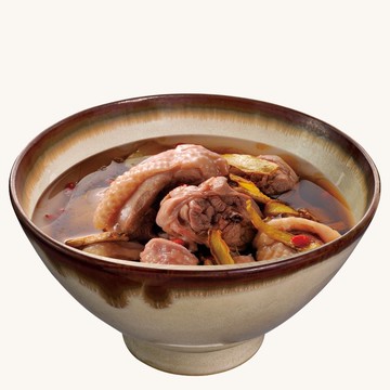 【香草雞】麻油雞湯