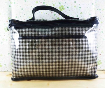 【震撼精品百貨】日本精品百貨~透明防水袋-黑格