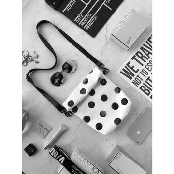 彌與波點小ins藤原浩女斜挎日式袋包新款遛彎包手袋單肩水桶