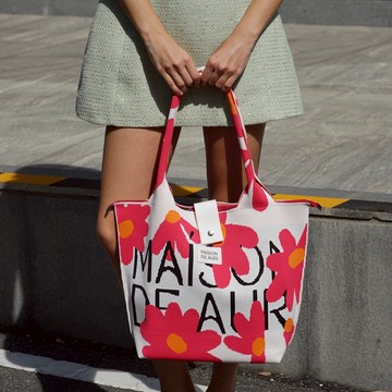 泰國Maison De Auri Happy Pink 快樂粉 厚針織 大口袋提包