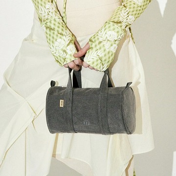 韓國製自家品牌Untidy Pigment Roll Bag