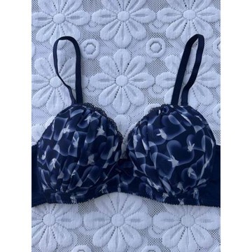 都市風藍色可拆卸雙肩帶舒適薄棉杯無鋼圈文胸后排搭扣女內衣2512