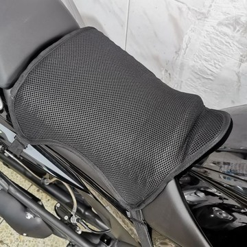 凝膠摩托車坐墊隔潮隔熱透氣電動車坐墊四季通用機車配件用品騎行