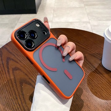 i17 自帶相機按鍵保護殼 磁吸無線充 萊卡鷹眼鏡頭孔  適用蘋果 iPhone17 Air 16 Promax 手機殼
