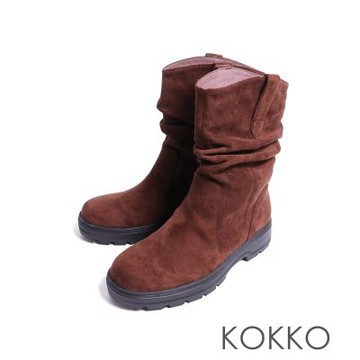 KOKKO率性寬筒皺褶麂皮短靴深咖色