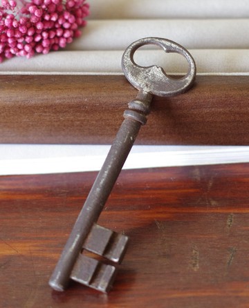 少見法國鐵製老鑰匙 鑰匙圈 項鍊墜子 W671