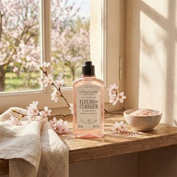 L OCCITANE 歐舒丹 櫻花沐浴膠250ml-新版