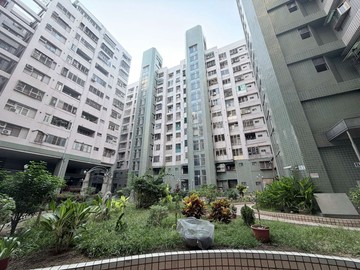 楠梓科學園區 /德賢德惠商圈/露台大四房大平車｜高雄市楠梓區德賢路