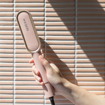 K.SKIN 國際電壓溫控直髮梳(櫻花粉)KD380A