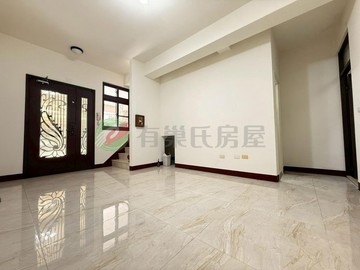 和美市中心社區型輕屋齡可停雙車美墅..｜彰化縣和美鎮仁化路