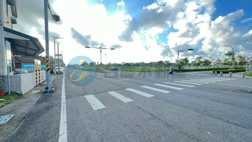 岡山87期旁｜20米路超級大面寬方正店面美建地｜高雄市岡山區劉厝段