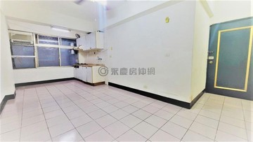 中國醫學士商圈低總價入手三房另加一間套房電梯華廈｜台中市北區五義街