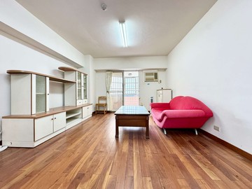 藍興公園旁｜西區美術館大坪數三房｜B1平面車位｜｜台中市西區樂群街