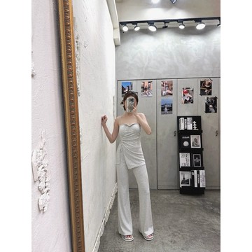 現貨 韓系女神范🍩側抽繩吊帶上衣+喇叭褲 set 可拆式罩杯 彈力面料 下圍鬆緊 韓系套裝 吊帶兩件套 懶人套裝