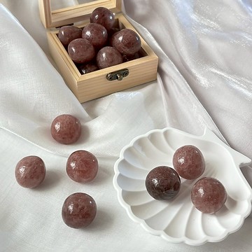 🔮 天然水晶滾石 草莓晶 2.3–2.8cm 人緣 愛情水晶 招桃花 增加魅力 滾石擺件 能量水晶