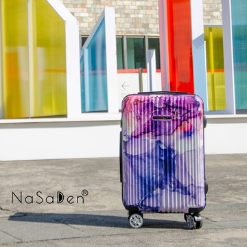 NaSaDen納莎登 29吋 二代新無憂 拾遺畫話Planet聯名款對開行李箱 冥王星/旅行箱/拉鍊行李箱/對開行李箱