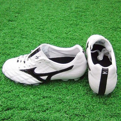 【新品未使用】ミズノ　ネオグラードウェーブエクストラ2サッカースパイク　27.0 r400