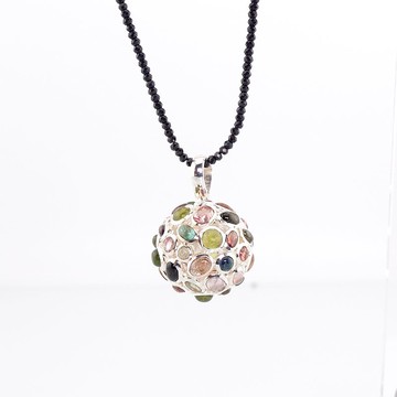 寶麗金珠寶-天然彩色碧璽墜配尖晶石項鍊