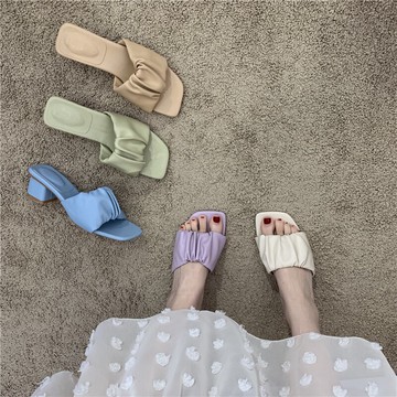 法式溫柔高跟鞋設計感小眾2022年春夏新款中跟涼拖拖鞋女外穿