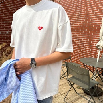 【APPAREL】韓國 LOVE MADE 刺繡 ❤️愛心上衣 刺繡愛心 寬鬆短袖 寬鬆上衣 刺繡上衣 寬鬆短T 刺繡T