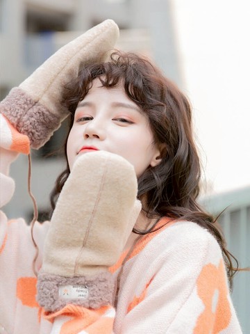 沛錦毛線手套女士冬季加絨加厚保暖仿羊絨包指掛繩手套學院風學生1入