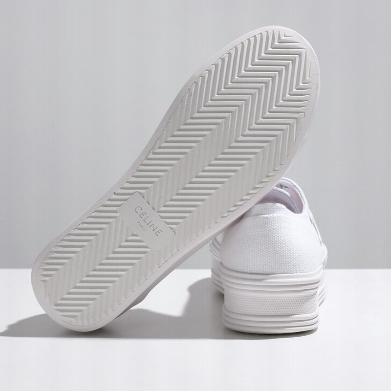 CELINE スニーカー LOW LACE-UP SNEAKER W/ TRIOMPH 359084407C CELINE JOGGER LOW LACE-UP SNEAKER WITH TRIOMPHE IN SUEDE