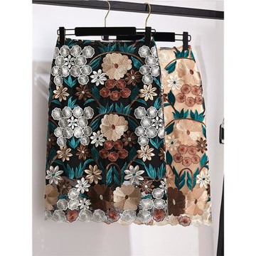 優雅蕾絲半身裙女2025春季新款水溶鏤空花朵刺繡中長款高腰包臀裙