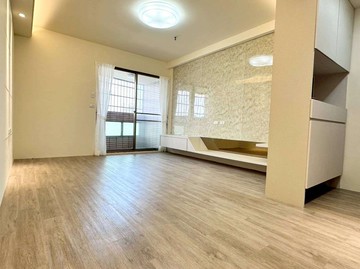 美大四房+車位近好市多、捷運、車站｜台中市潭子區中山路一段